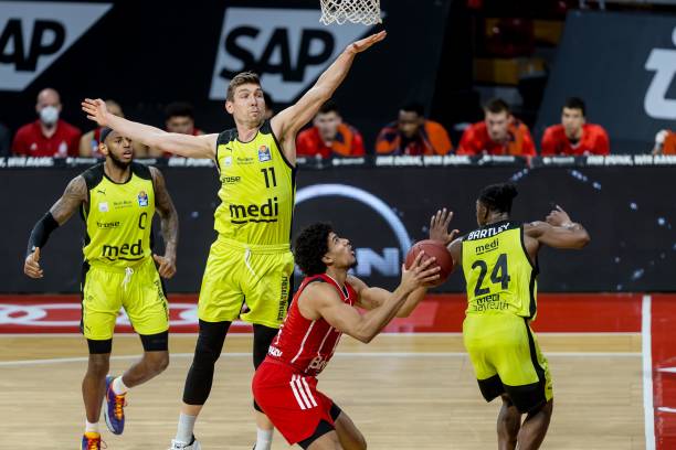 表团迎来了 表团迎来了