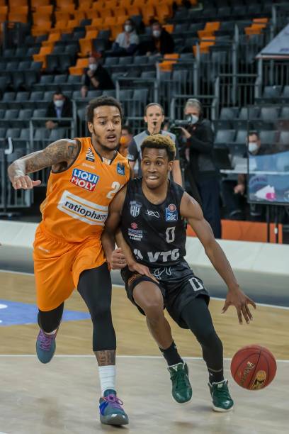 仅代表了两 仅代表了两