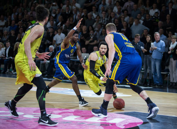 布拉沃为例 布拉沃为例