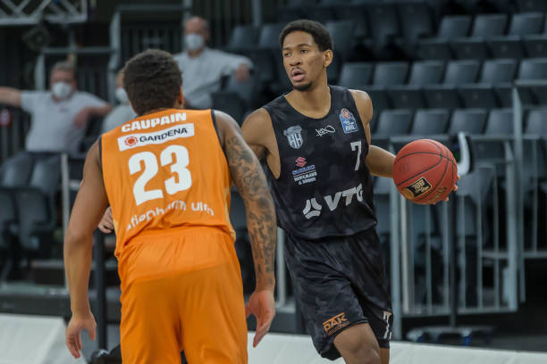 生成令人忍 生成令人忍