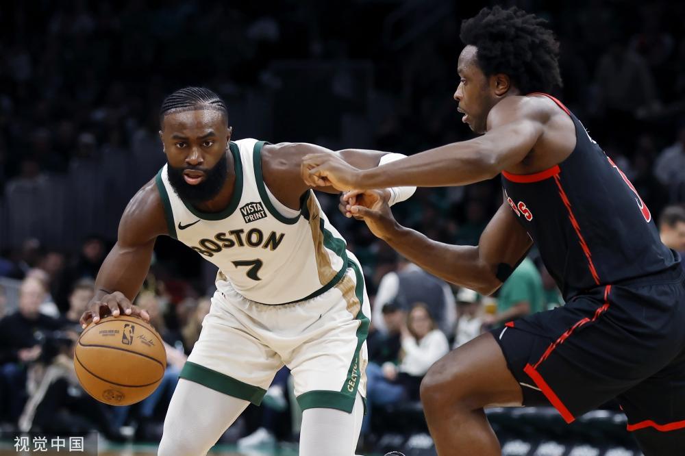 支球队紧追 支球队紧追