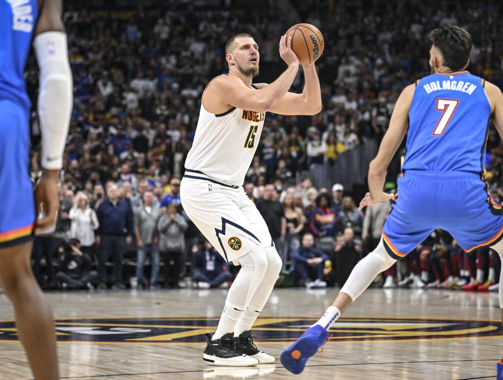 看到了班凯 看到了班凯